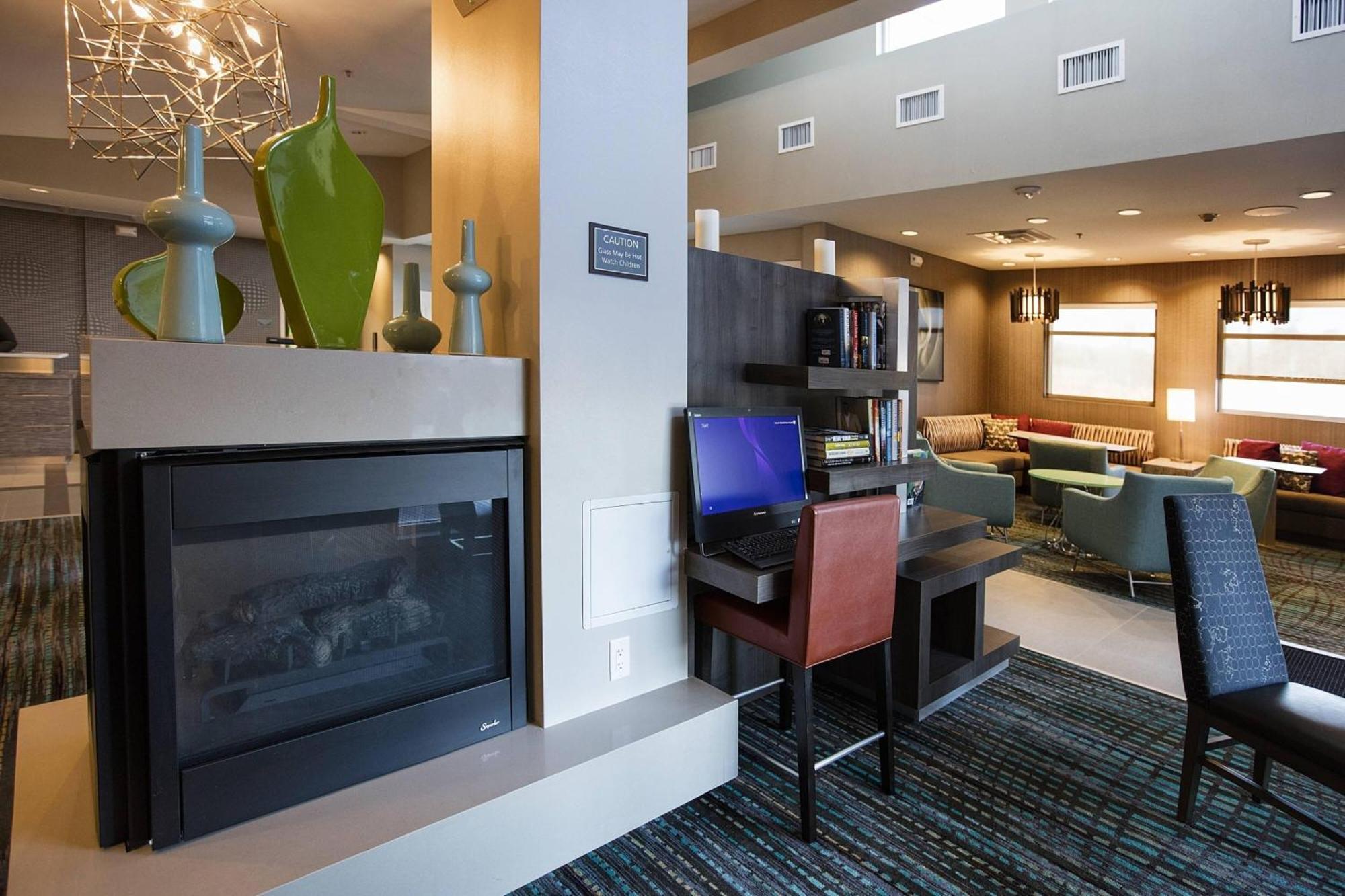 Residence Inn By Marriott Lake Charles Ngoại thất bức ảnh